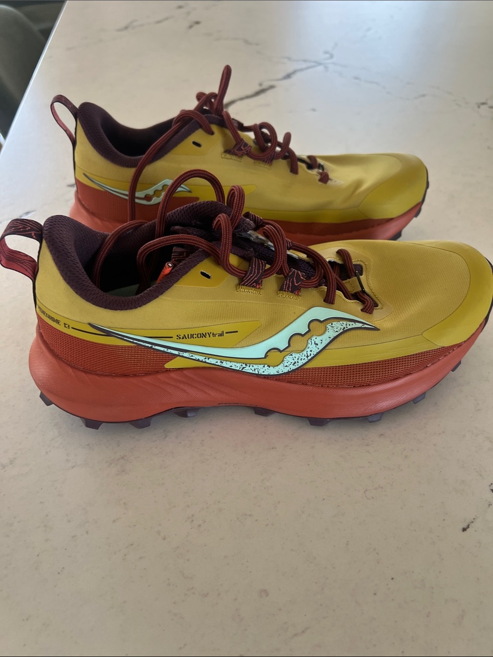 Saucony Peregrine 13 Trail Sneakers in Yellow burnt orange. Worn once. Sz 8